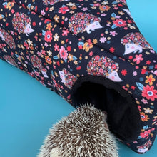 Load image into Gallery viewer, Flower hedgehogs corner house. Hedgehog and small pet cube house.