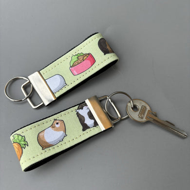 Guinea pig keychain. Guinea pig keyring. Guinea pigs key fob.