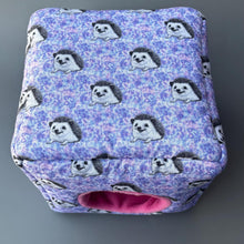 Load image into Gallery viewer, Happy Quills cosy cube house. Hedgehog padded fleece lined house.