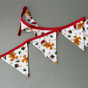 Christmas gingerbread man miniature bunting. Viv decorations. Cage decorations.