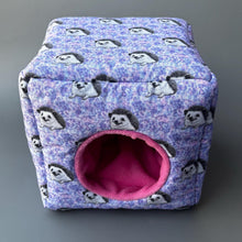 Load image into Gallery viewer, Happy Quills cosy cube house. Hedgehog padded fleece lined house.