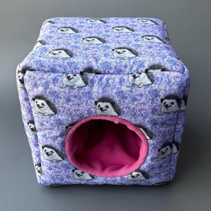 Happy Quills full cage set. Cosy cube house, tunnel, snuggle sack and toys. Fleece bedding