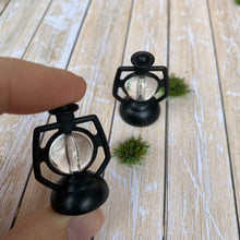 Load image into Gallery viewer, Camping lantern photo props.